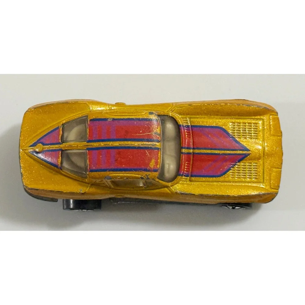 Hot Wheels 63 Corvette Stingray 1:64 Gold Split Window 1979 Hong Kong Casting
